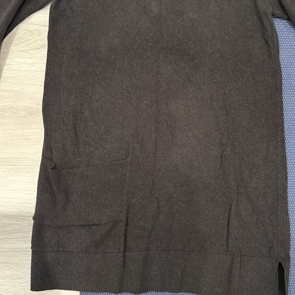 Cabi turtleneck sweater tunic - Picture 2 of 3